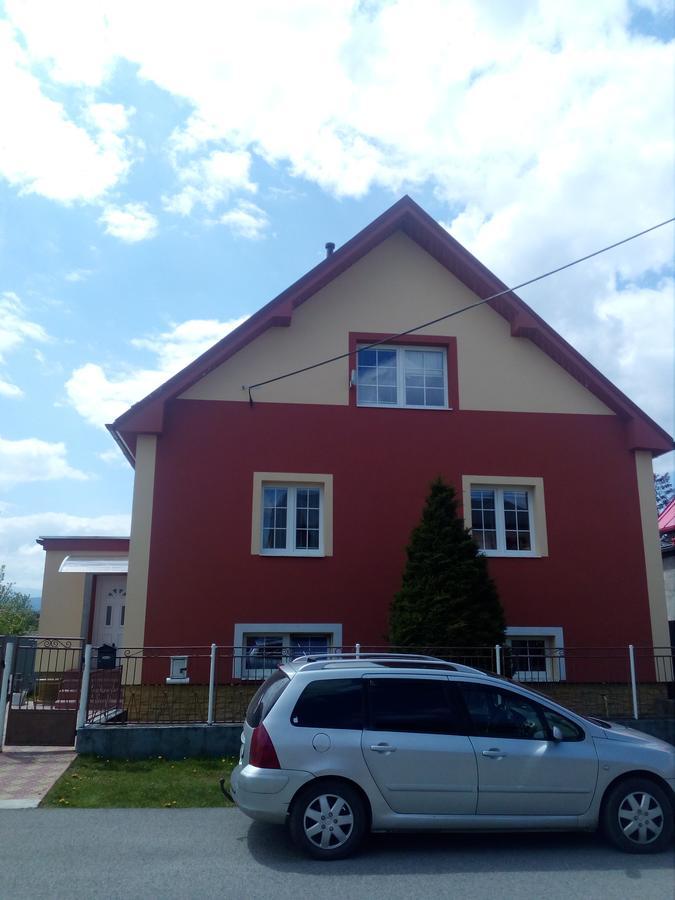 Privat U Damiana Apartment Veľký Slavkov Екстериор снимка